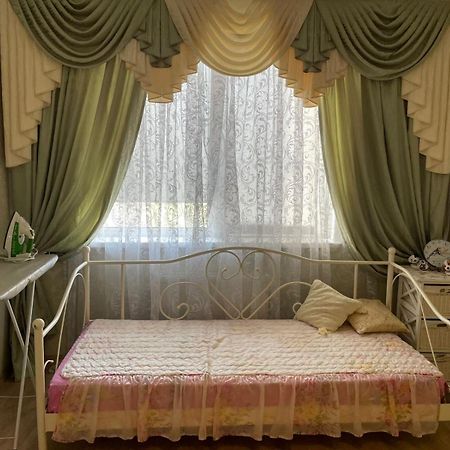 Красивая 2-Ком.Кв.,В Новом Доме!От Хозяйки! Odesa Exterior photo